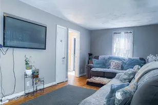 16 Jennison Rd, Warwick, RI 02889 - Photo 11