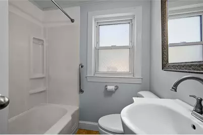 39 Wollaston Street, Cranston, RI 02910 - Photo 23