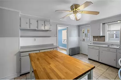 39 Wollaston Street, Cranston, RI 02910 - Photo 13