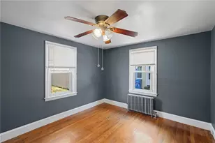 39 Wollaston St, Cranston, RI 02910 - Photo 19