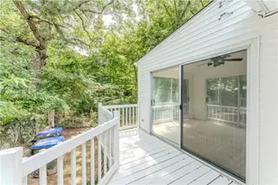 31 Ridgeway Ave, Providence, RI 02909 - Photo 9