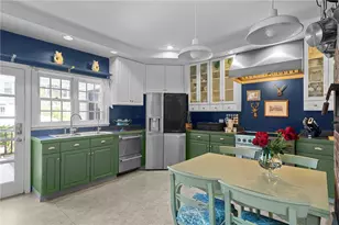 16 Sherman St, Newport, RI 02840 - Photo 29