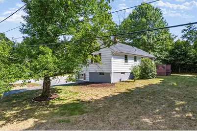 614 Bound Road, Woonsocket, RI 02895 - Photo 5