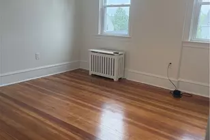 29 Alfred St, Pawtucket, RI 02861 - Photo 11
