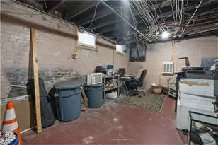 574 Smith St, Providence, RI 02919 - Photo 39