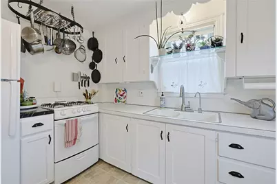 213 Unit Street, Providence, RI 02909 - Photo 7