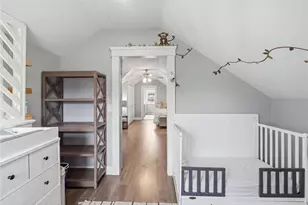 55 Friendly Rd, Cranston, RI 02910 - Photo 25