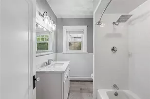 55 Friendly Rd, Cranston, RI 02910 - Photo 21