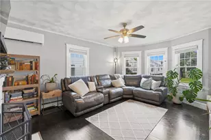 55 Friendly Rd, Cranston, RI 02910 - Photo 5