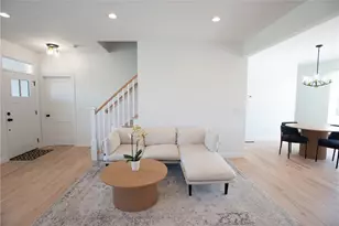 30 Bunker Hill Crossing, Portsmouth, RI 02871 - Photo 1