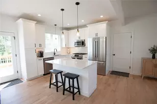 30 Bunker Hill Crossing, Portsmouth, RI 02871 - Photo 3