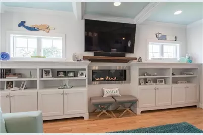 10 Julia Court, Middletown, RI 02842 - Photo 9