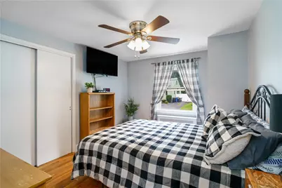 60 Allen Avenue, Cranston, RI 02910 - Photo 15