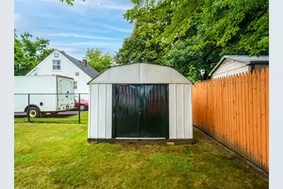 60 Allen Avenue, Cranston, RI 02910 - Photo 27