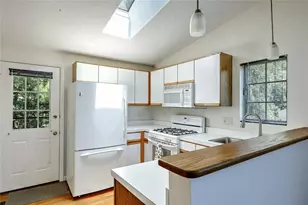 101 Cardinal Dr, North Kingstown, RI 02852 - Photo 11