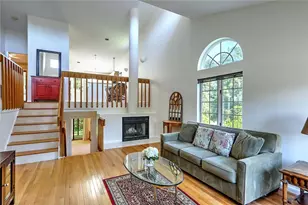101 Cardinal Dr, North Kingstown, RI 02852 - Photo 3
