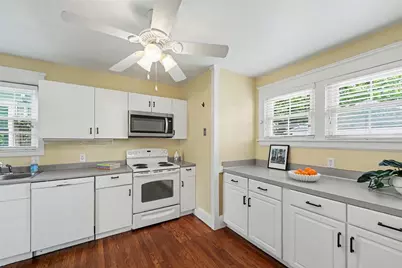 84 Glen Avenue, Cranston, RI 02905 - Photo 15