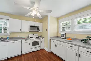 84 Glen Ave, Cranston, RI 02905 - Photo 15