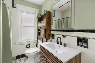 76 Myrtle Ave, Cranston, RI 02910 - Photo 21