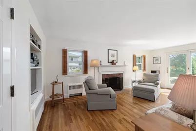 22 Noble Street, Narragansett, RI 02882 - Photo 13