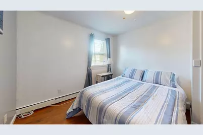 211 Toledo Avenue, Pawtucket, RI 02860 - Photo 13
