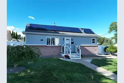 211 Toledo Avenue, Pawtucket, RI 02860 - Photo 1