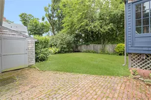 11 Coombs St, East Providence, RI 02916 - Photo 43