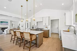 9 Lookout Ln, Portsmouth, RI 02871 - Photo 15