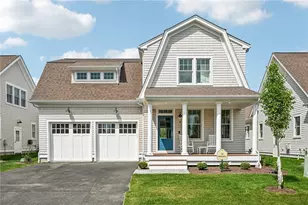 9 Lookout Ln, Portsmouth, RI 02871 - Photo 1
