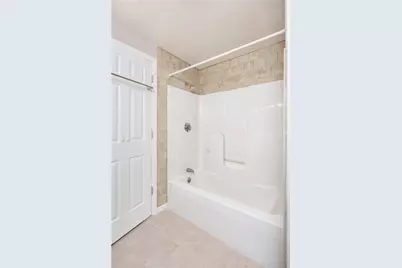 572 Smithfield Road #16, North Providence, RI 02904 - Photo 31