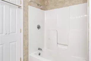 572 Smithfield Rd, North Providence, RI 02904 - Photo 31