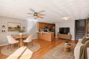 572 Smithfield Rd, North Providence, RI 02904 - Photo 7