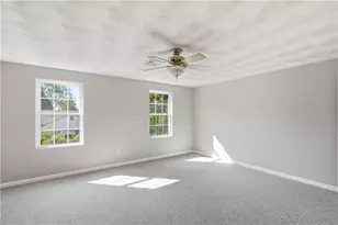 572 Smithfield Rd, North Providence, RI 02904 - Photo 31