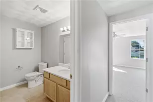 572 Smithfield Rd, North Providence, RI 02904 - Photo 23