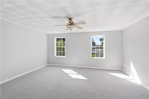 572 Smithfield Rd, North Providence, RI 02904 - Photo 29