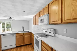 572 Smithfield Rd, North Providence, RI 02904 - Photo 13