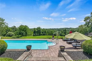 385 Scott Rd, Cumberland, RI 02864 - Photo 3