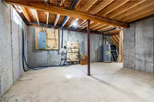 400 Juniper St, East Providence, RI 02914 - Photo 37