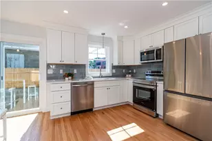 400 Juniper St, East Providence, RI 02914 - Photo 9