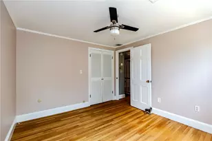 10 Circle Dr, Middletown, RI 02842 - Photo 25