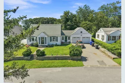 41 Fisher Street, East Providence, RI 02914 - Photo 1