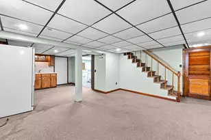 41 Fisher St, East Providence, RI 02914 - Photo 21