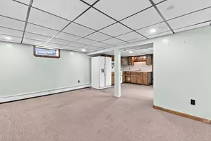 41 Fisher St, East Providence, RI 02914 - Photo 23
