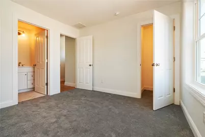 402 Juniper Street, East Providence, RI 02914 - Photo 27