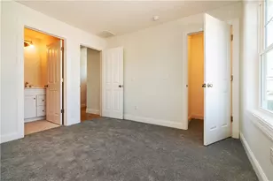 402 Juniper St, East Providence, RI 02914 - Photo 27