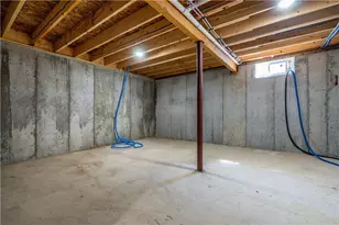 402 Juniper St, East Providence, RI 02914 - Photo 41