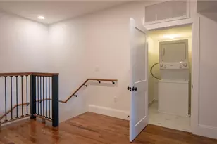 15 Cranston Ave, Newport, RI 02840 - Photo 9