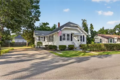 37 Lincoln Avenue, Warwick, RI 02888 - Photo 3