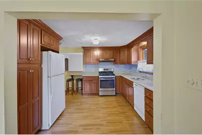 243 Rice Street, Pawtucket, RI 02861 - Photo 3