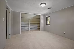 243 Rice St, Pawtucket, RI 02861 - Photo 25